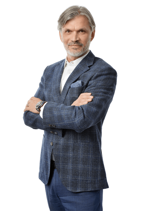 Zsolt-Pozvai-e1607446443614